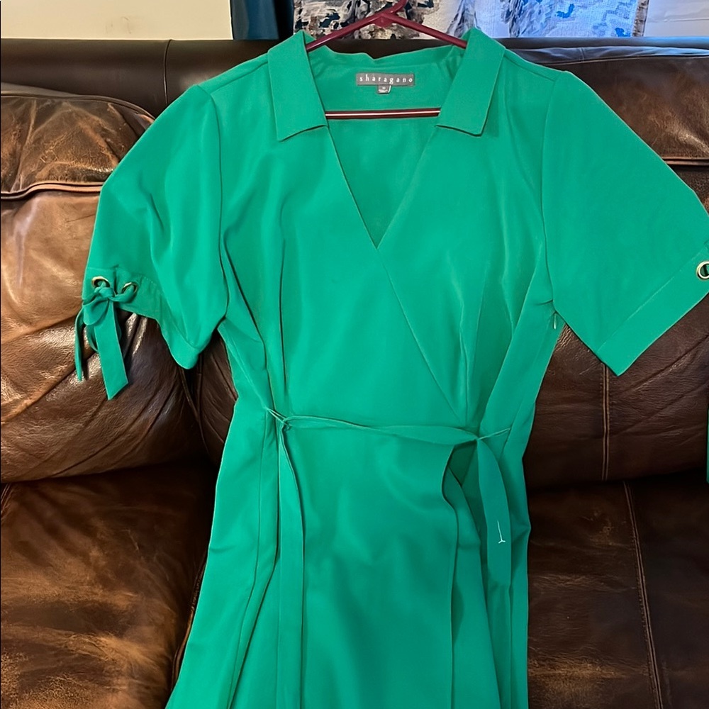 Sharagano Green Wrap Tie Front Midi Dress